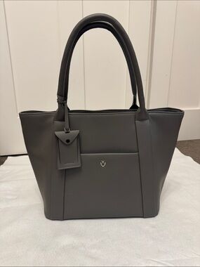 VesseL USA Gray Structured Tote with Front Pocket